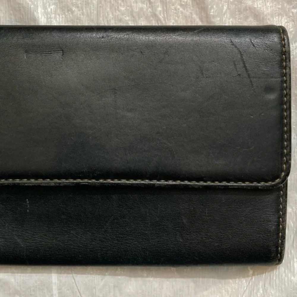 Coach vintage black leather wallet